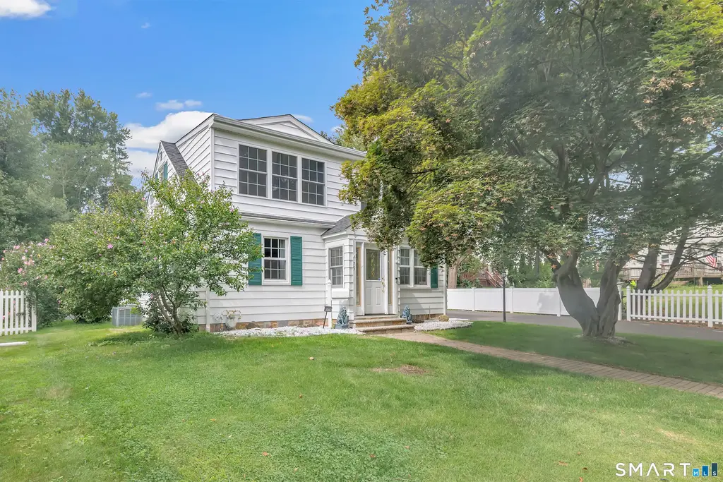 75 Robert Treat Parkway, Milford