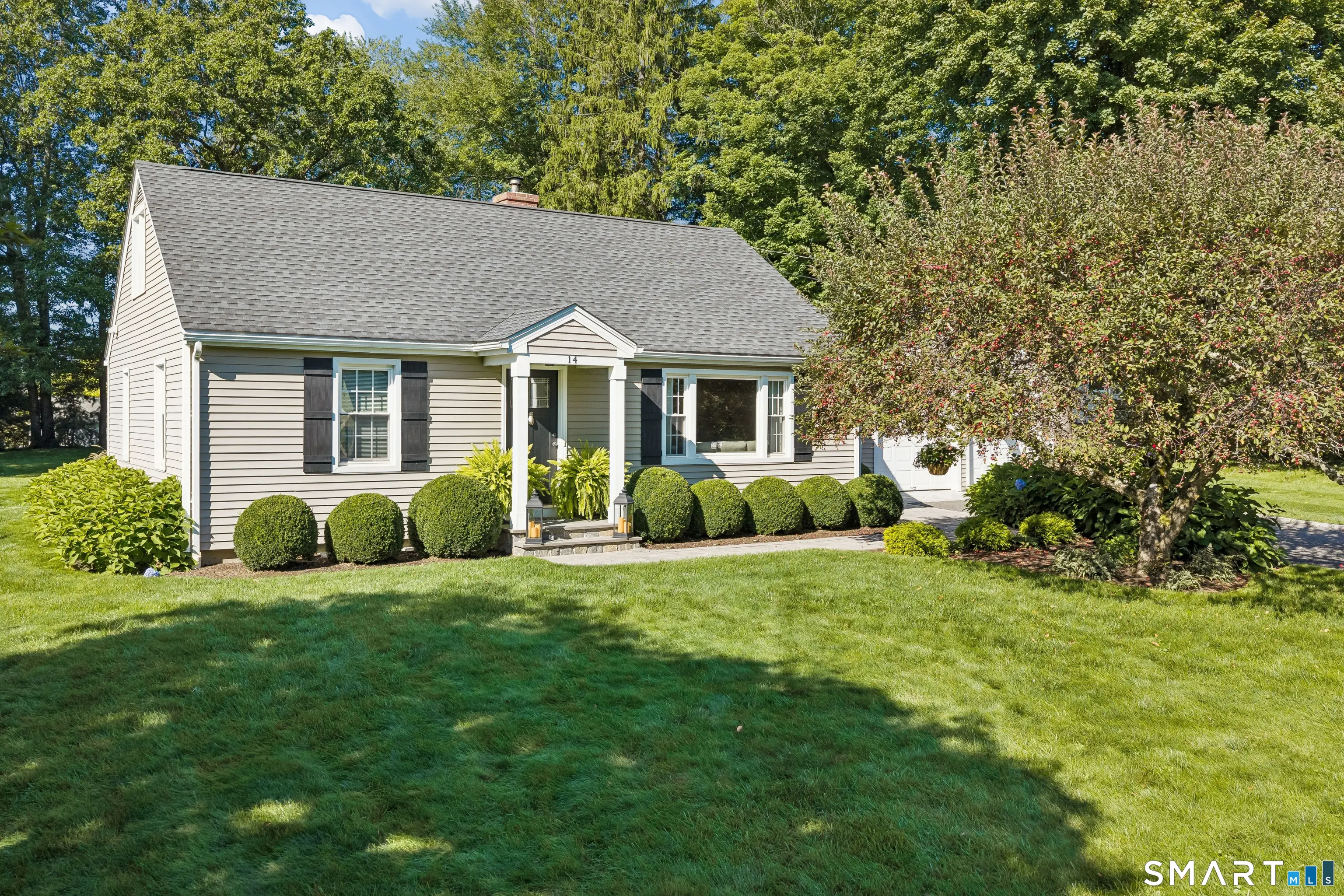 14 Redwood Drive, Bethel