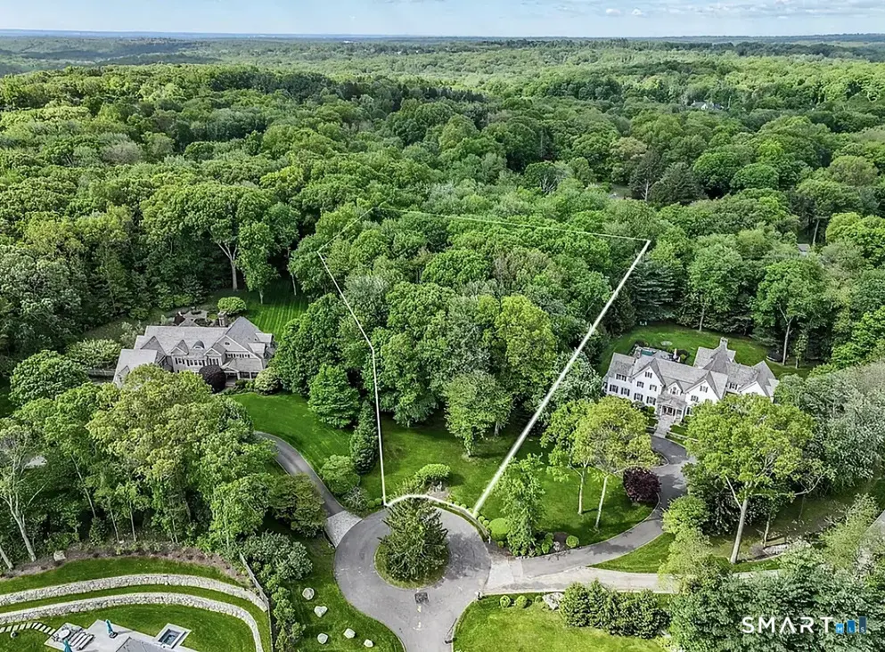 10 Hills End Lane, Weston