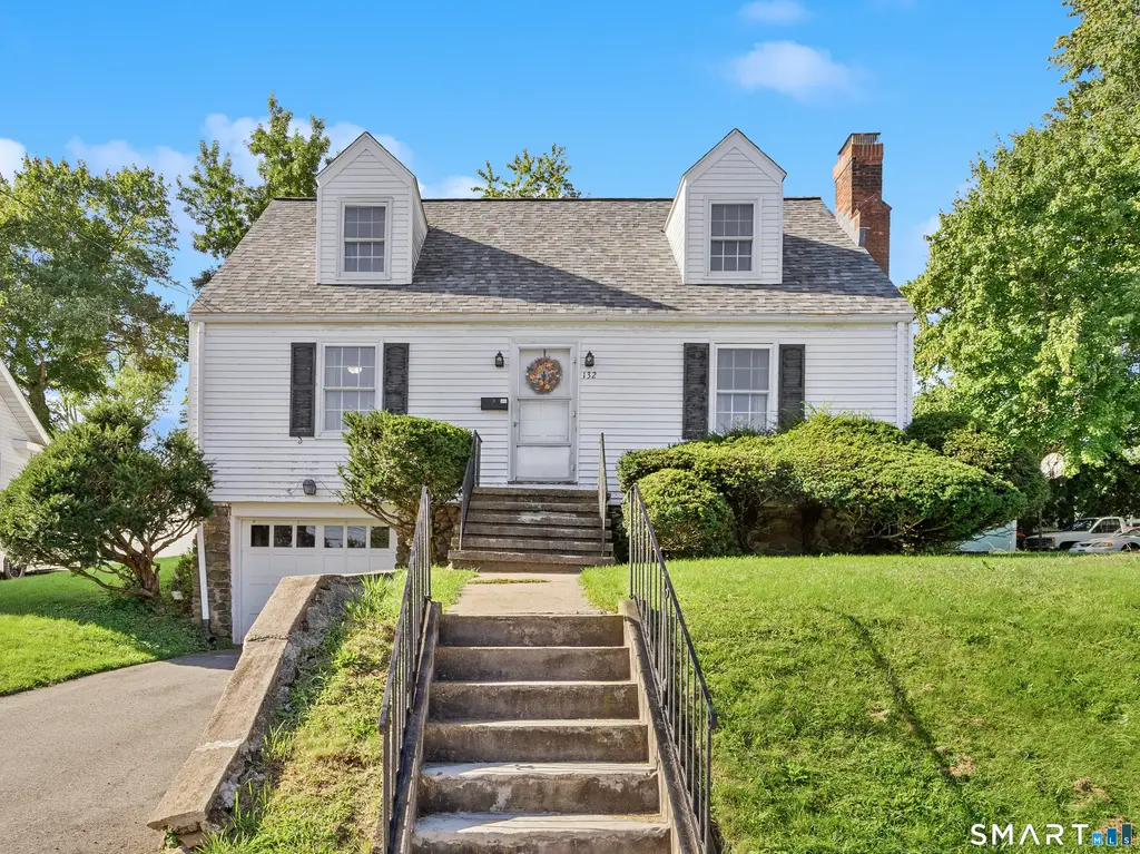 132 Summer Street, Meriden
