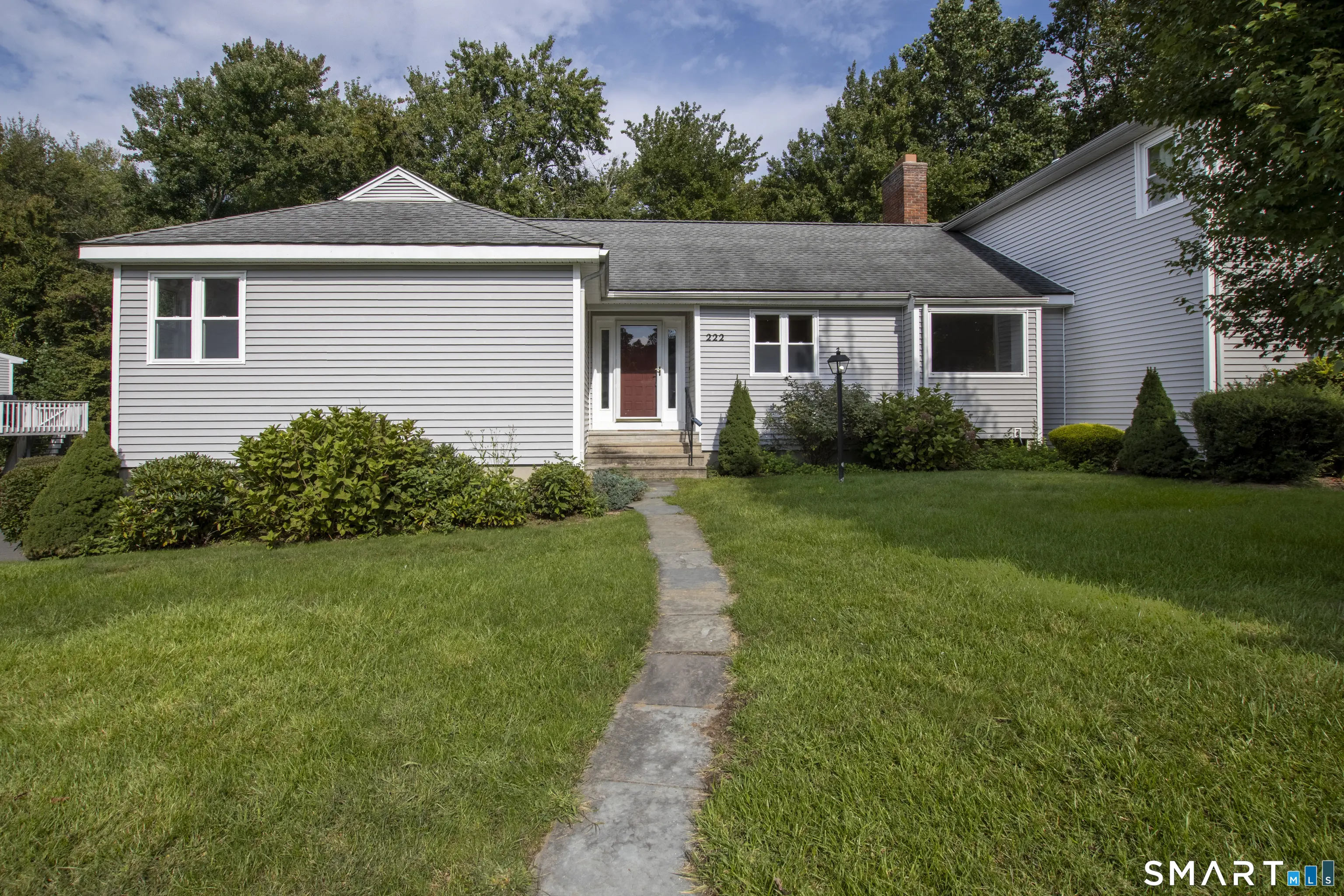 222 Deer Run 222, Shelton
