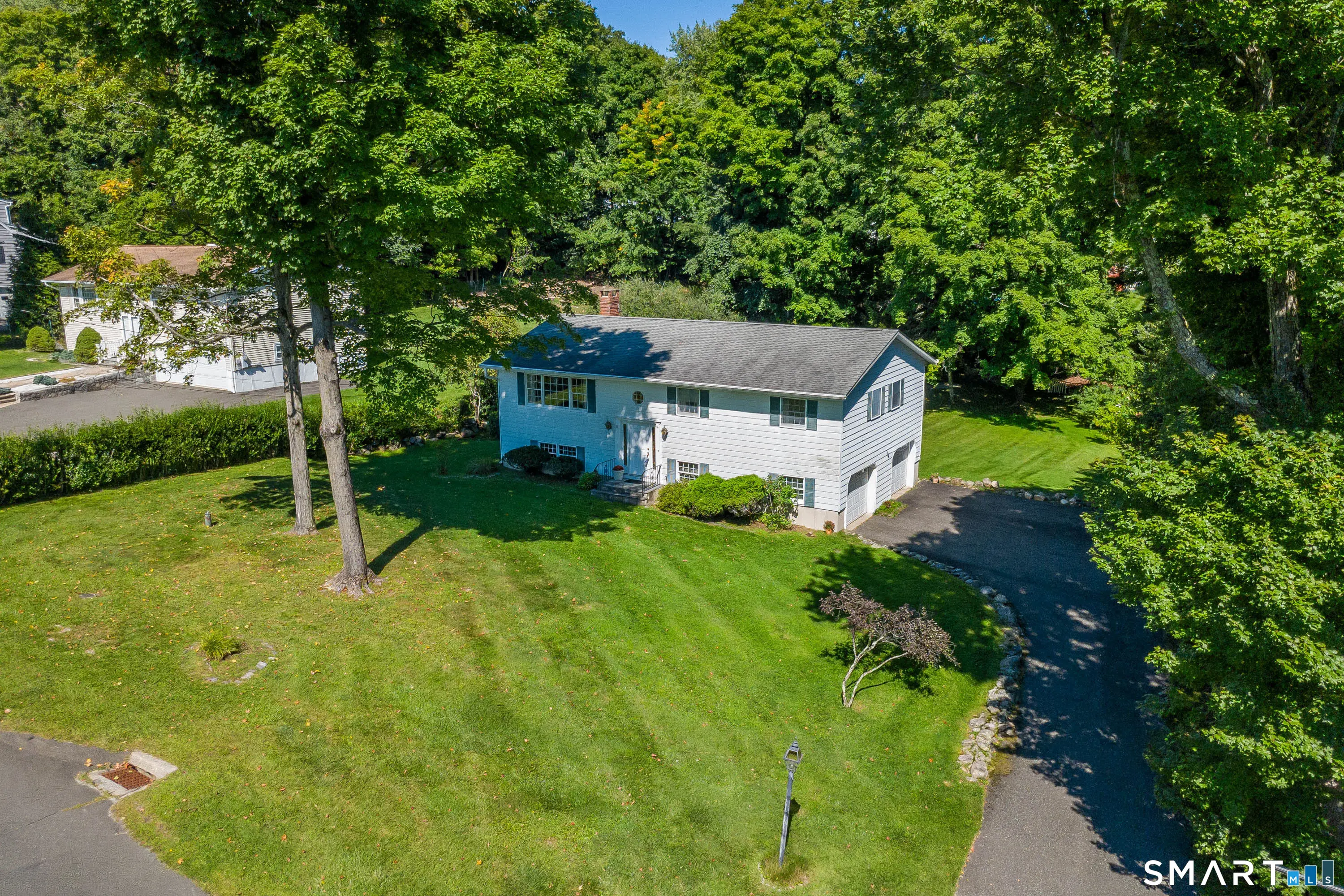 38 Old Farm Road, New Fairfield