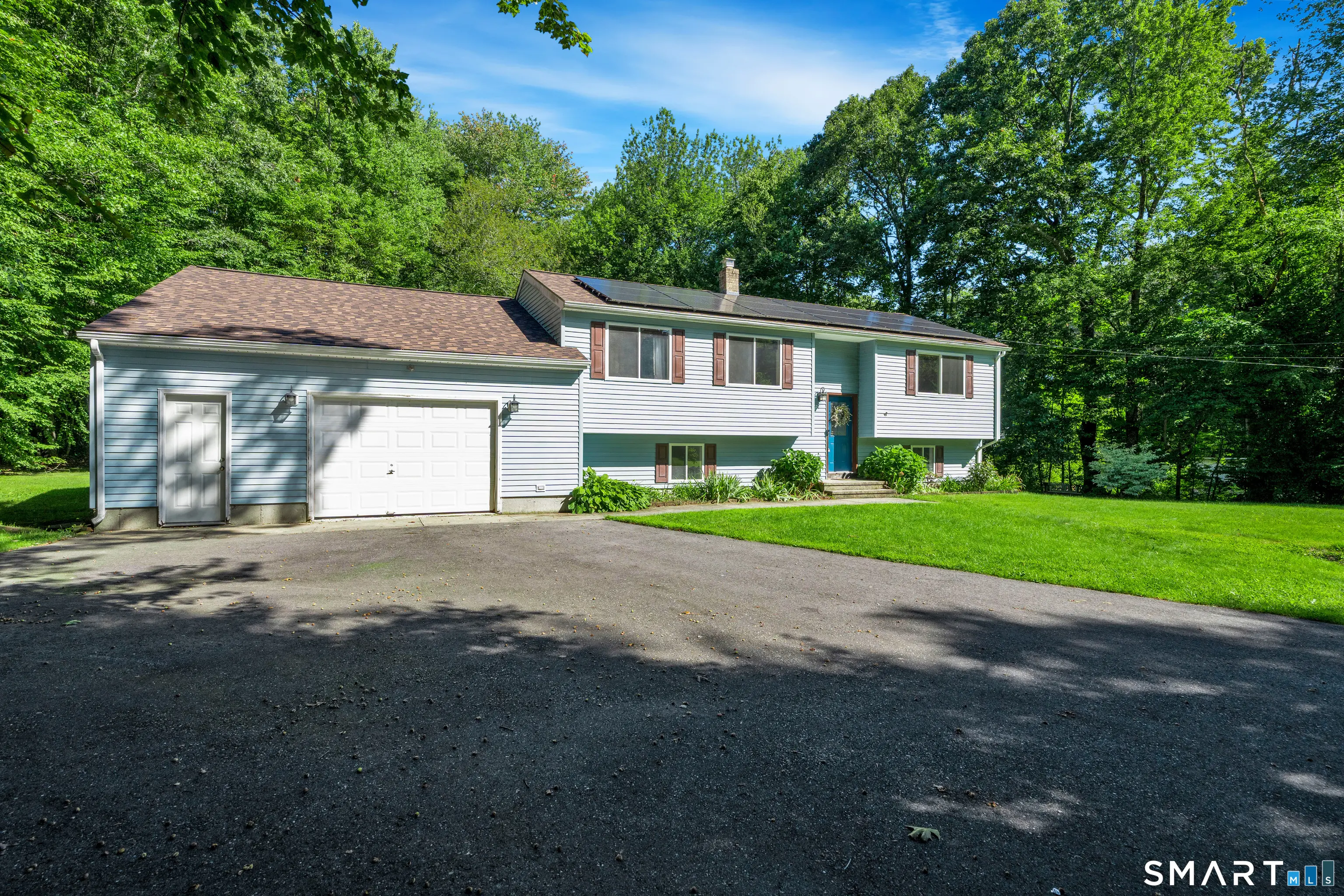 49 Doubleday Road, Columbia