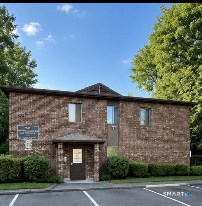 311 East Street 9, Plainville