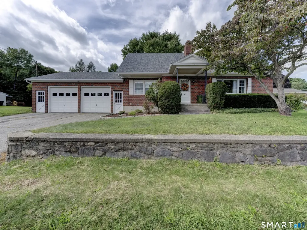 222 Maplewood Avenue, Torrington