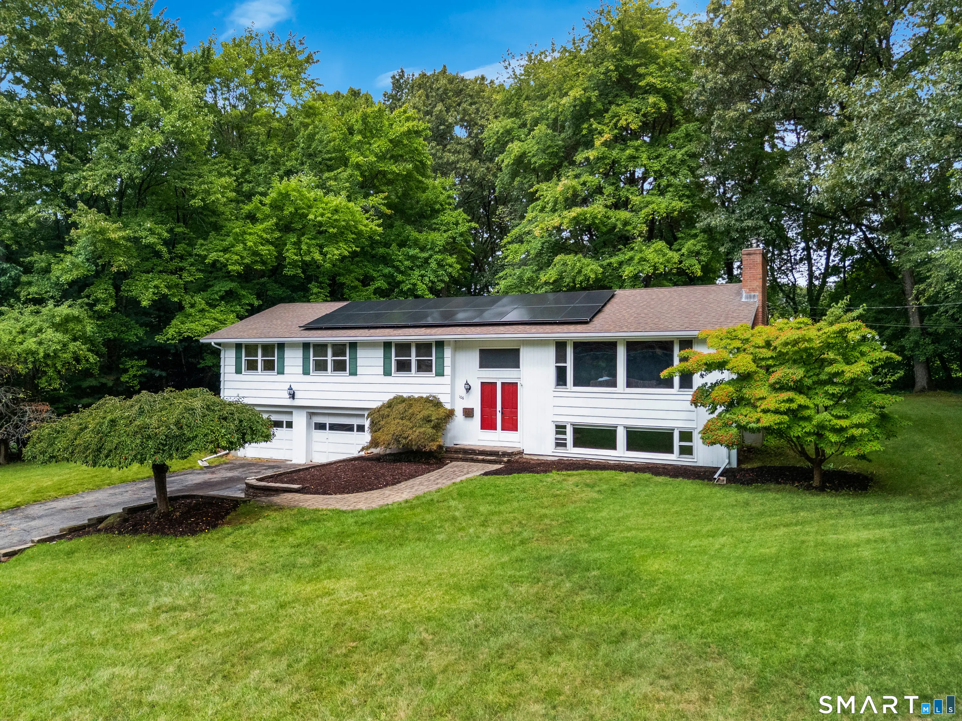 106 Scott Drive, South Windsor