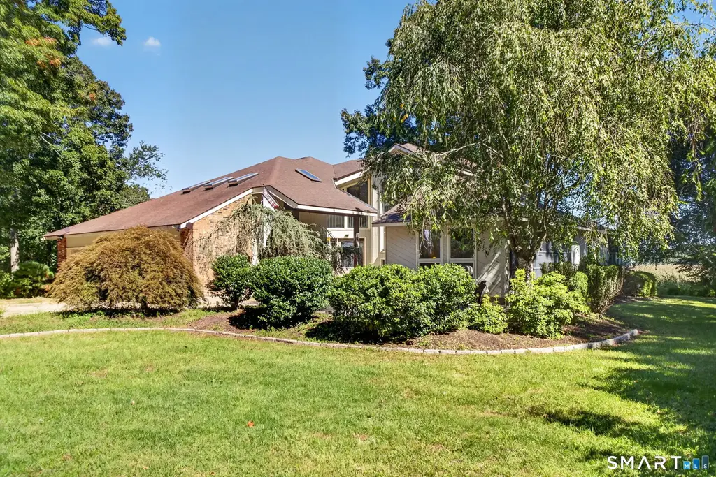5 Sand Creek Drive, Old Saybrook