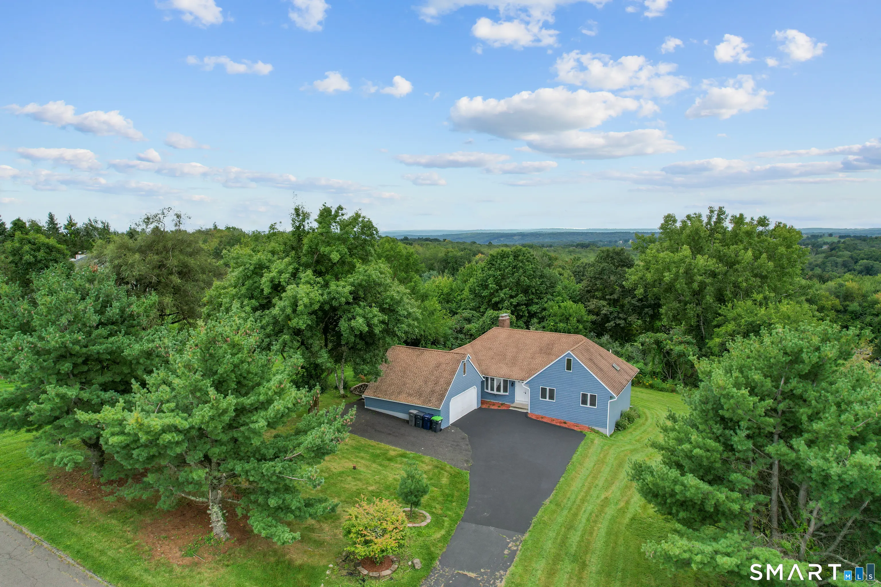 4 Bayview Circle, Watertown