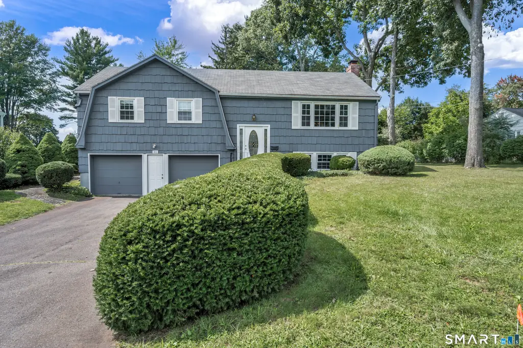 180 Hickory Hill Lane, Newington