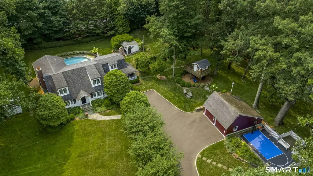 245 Cedar Road, Fairfield