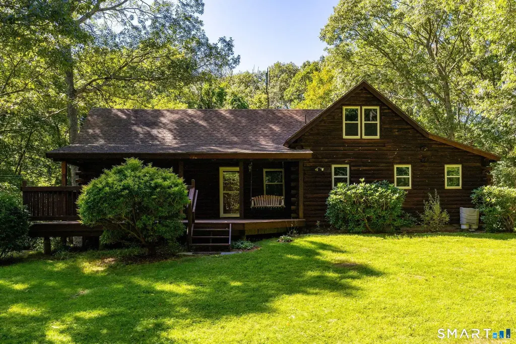 33 A P Gates Road, East Haddam