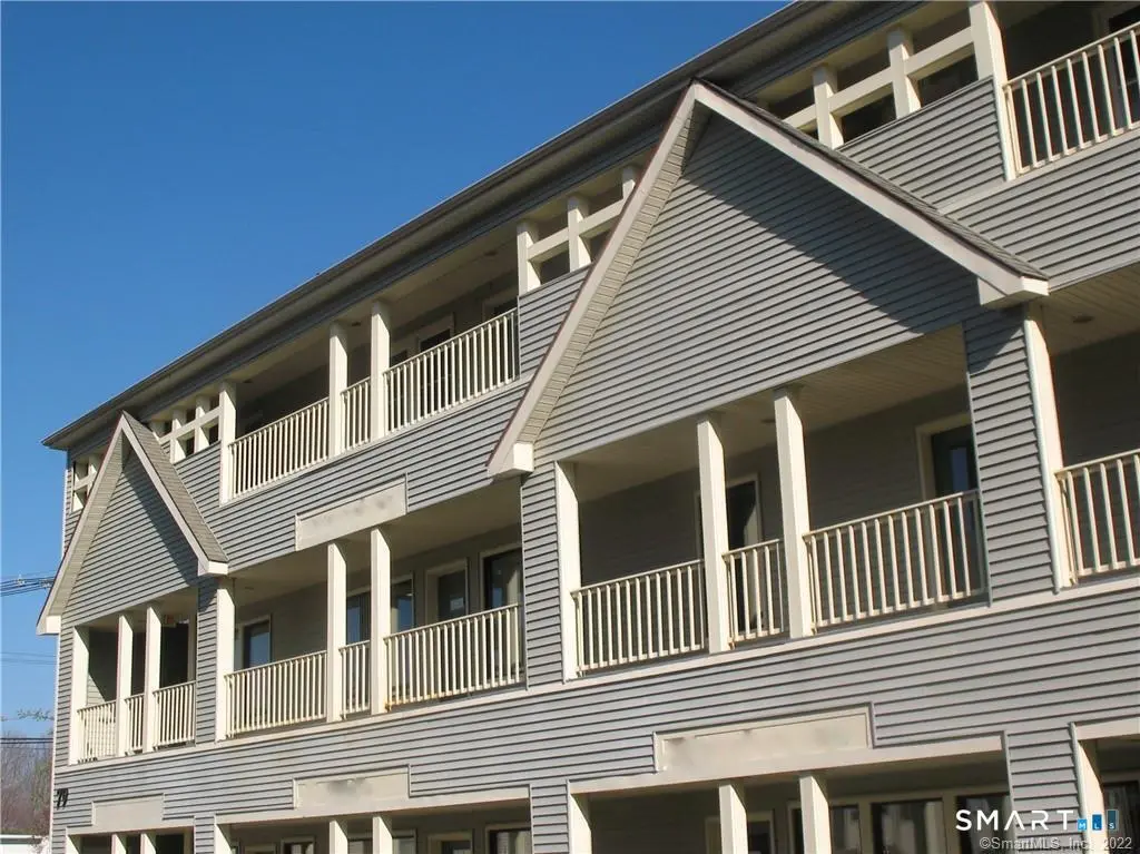 79 Danbury Road A8, Ridgefield