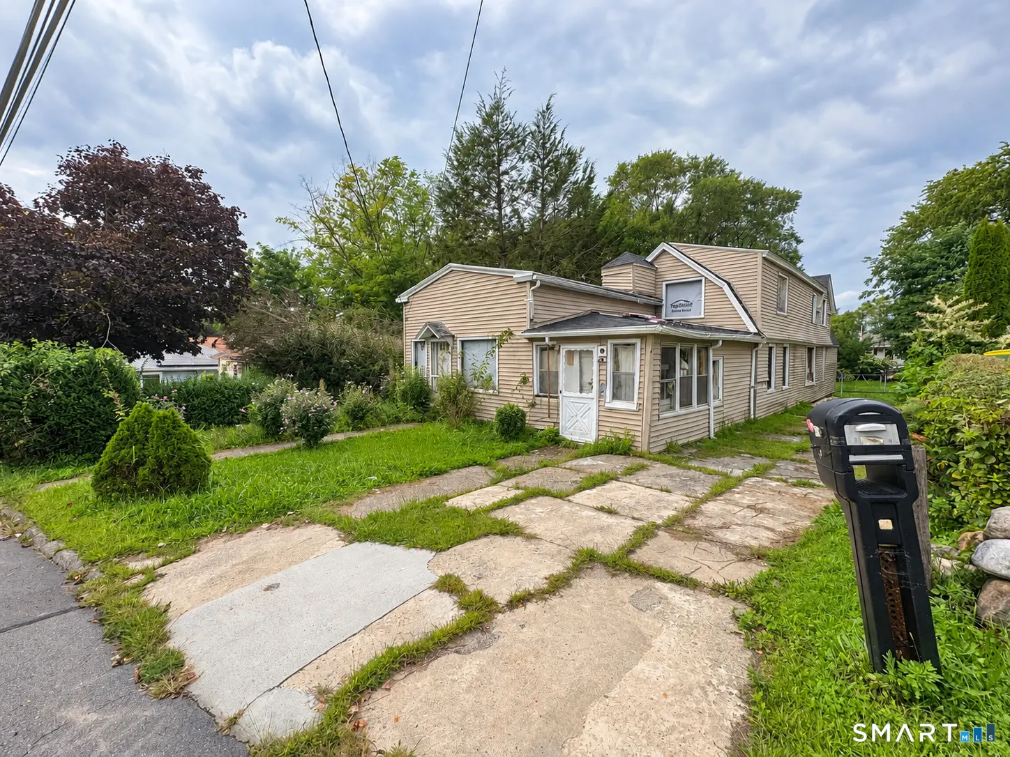 176 Bradley Avenue, Waterbury
