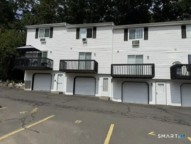 85 Aetna Street 10, Naugatuck