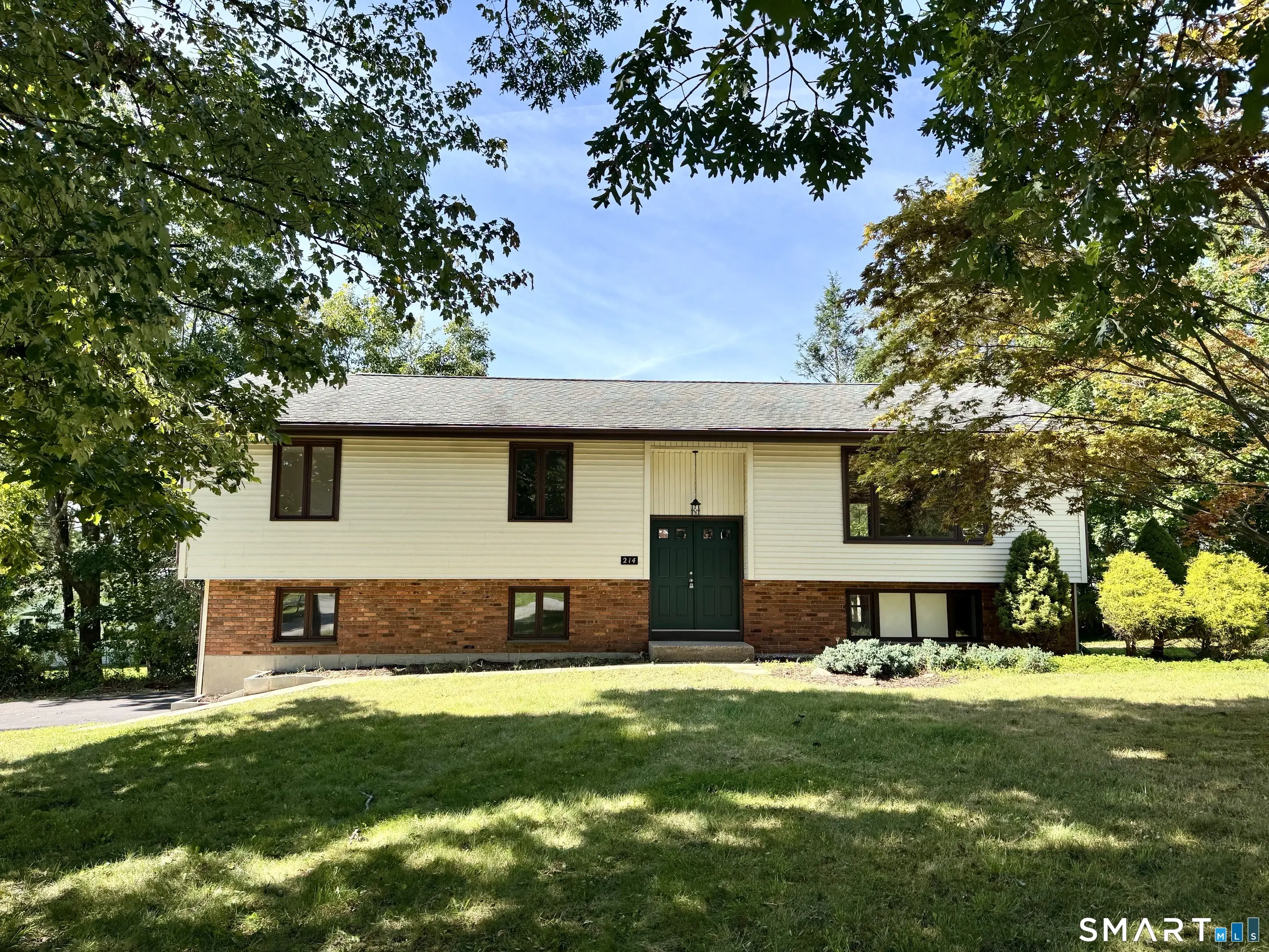 214 Pineridge Road, Torrington