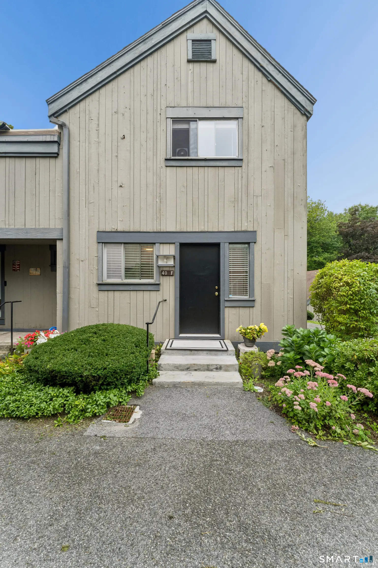 40 Heritage Village F, Southbury