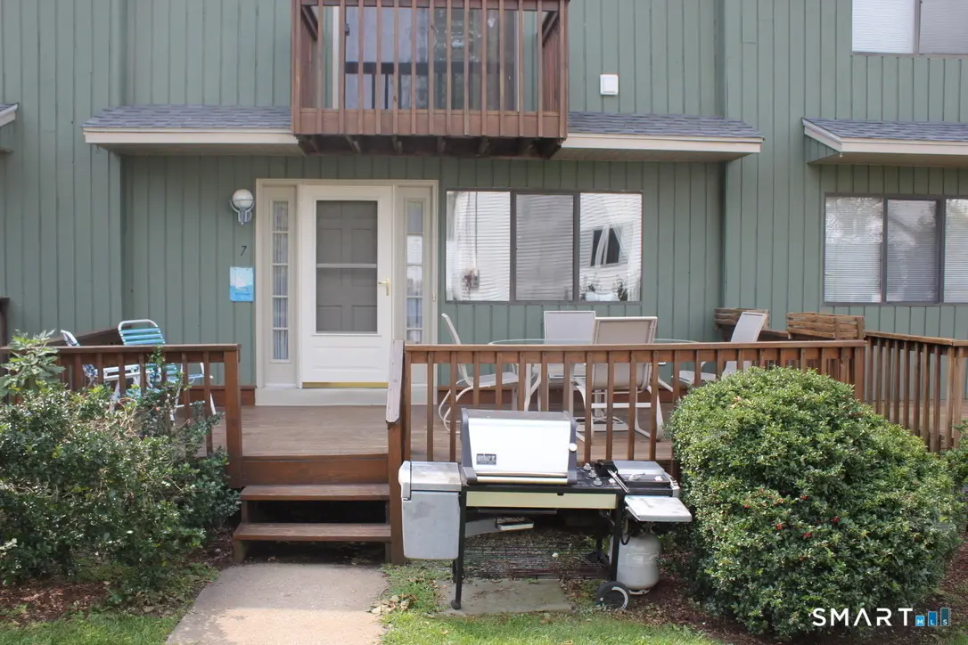 7 Clearwater Lane 7, East Hampton