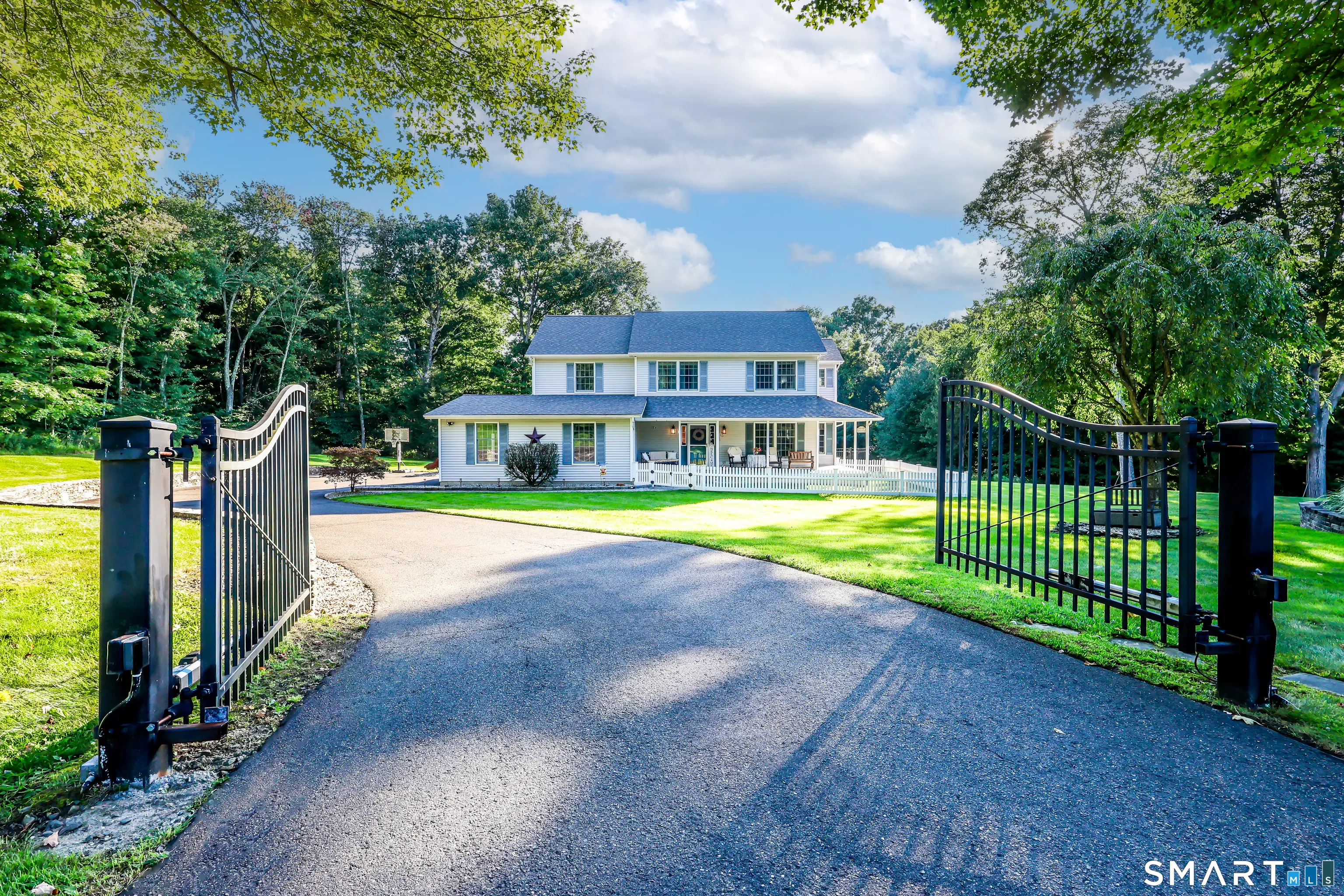 126 Bucks Hill Road, Southbury