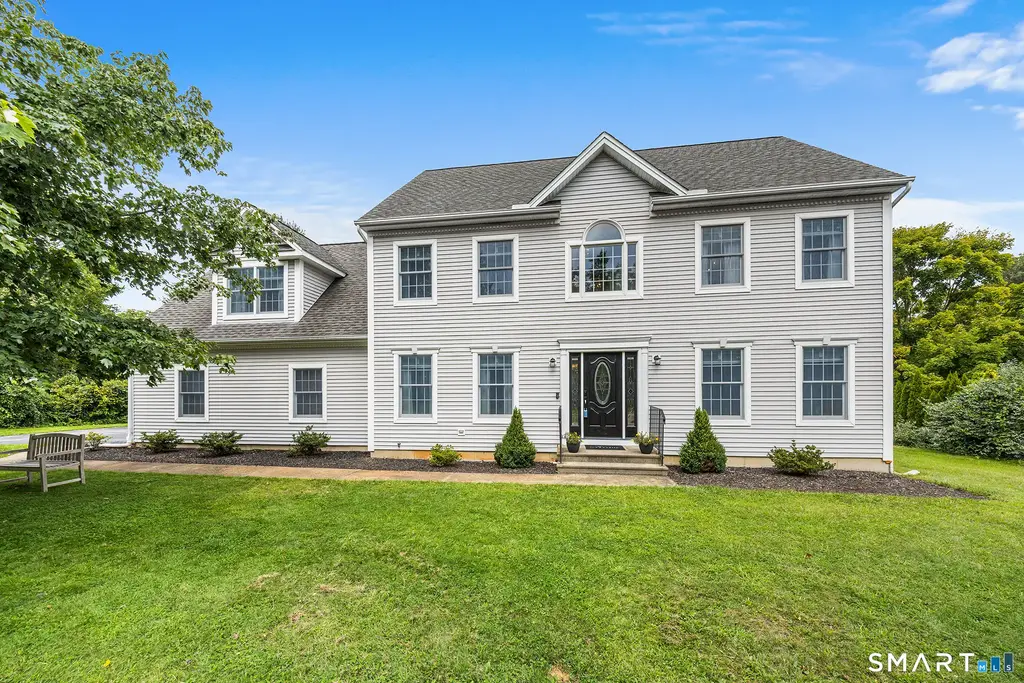 15 Hillside Lane, Colchester
