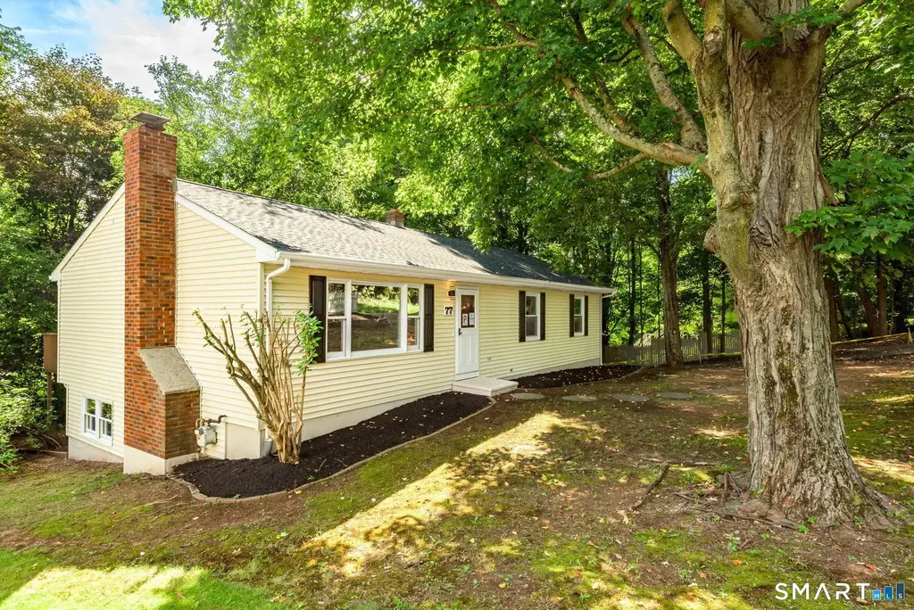77 Evergreen Avenue, Hamden