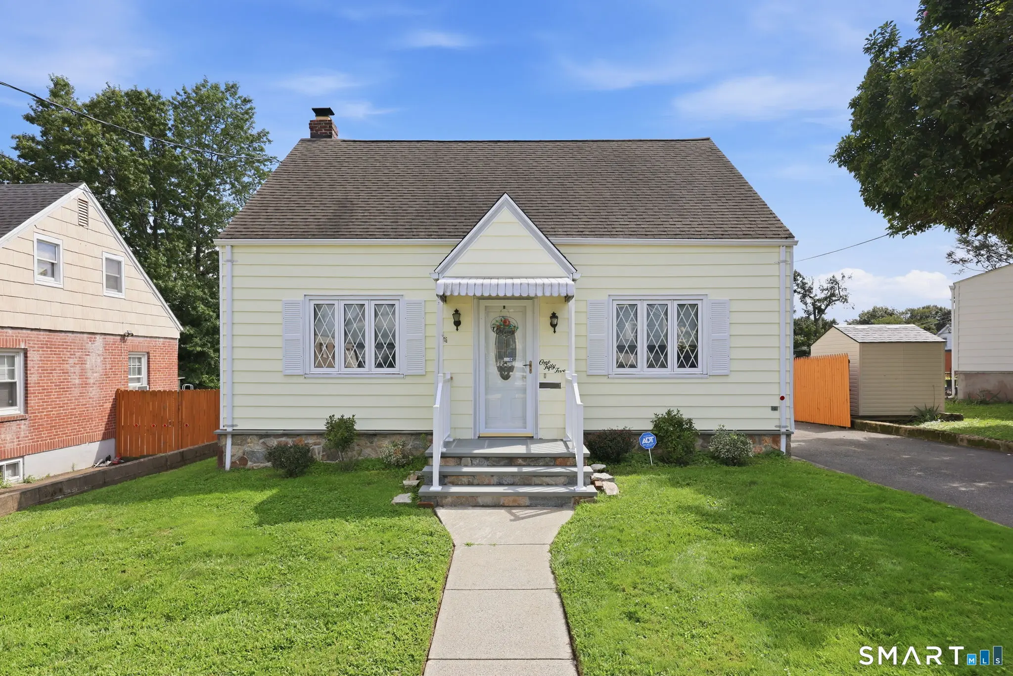 155 Baker Street, Bridgeport