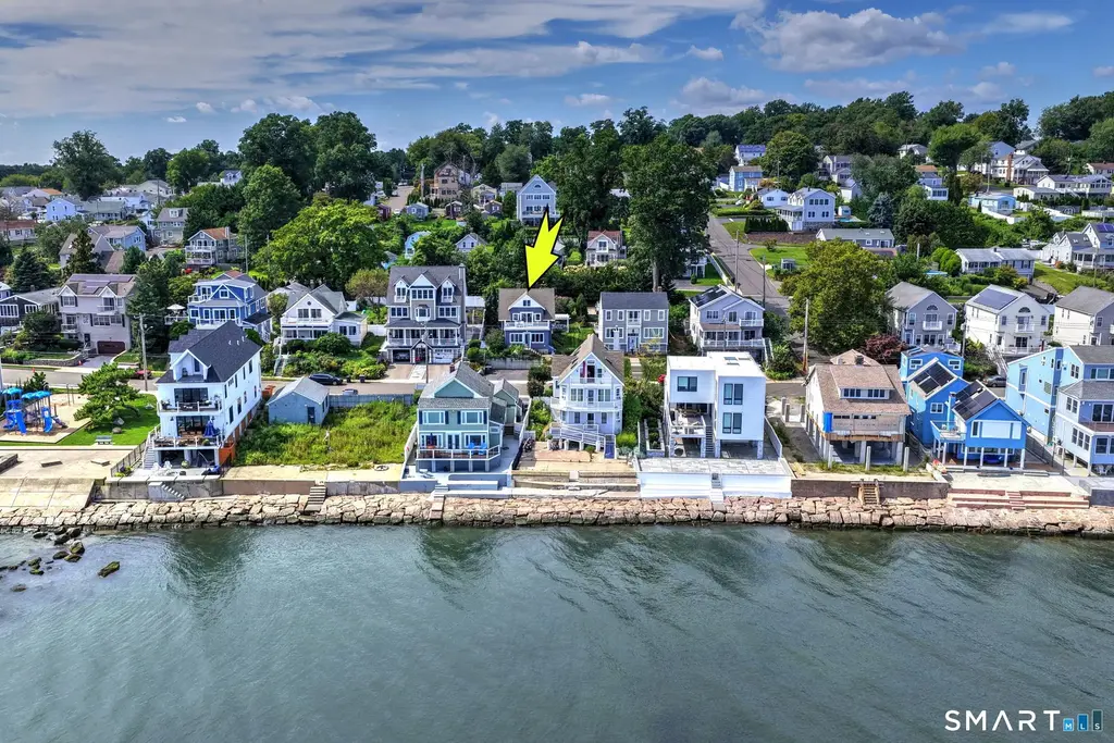 68 Hillside Avenue, Milford