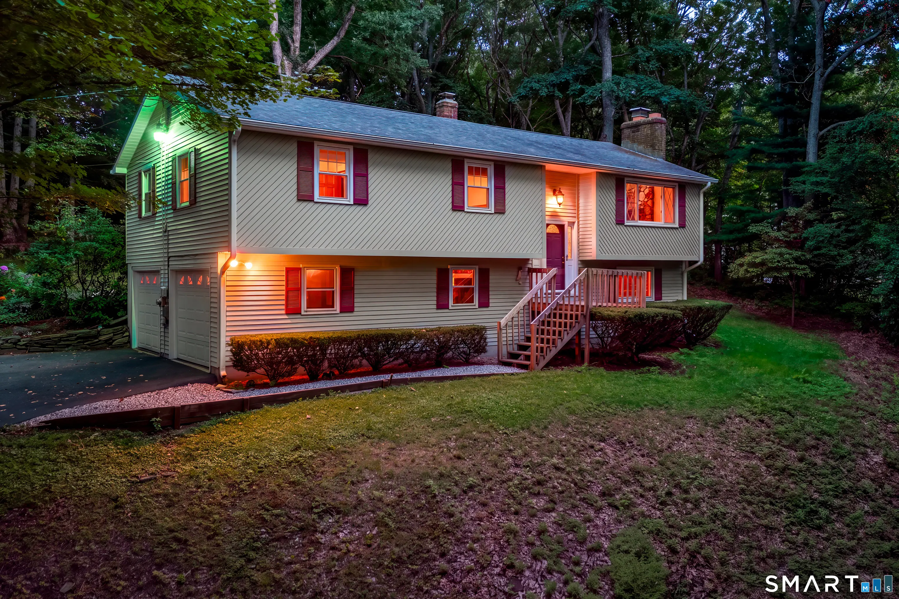13 Anderson Road, Tolland