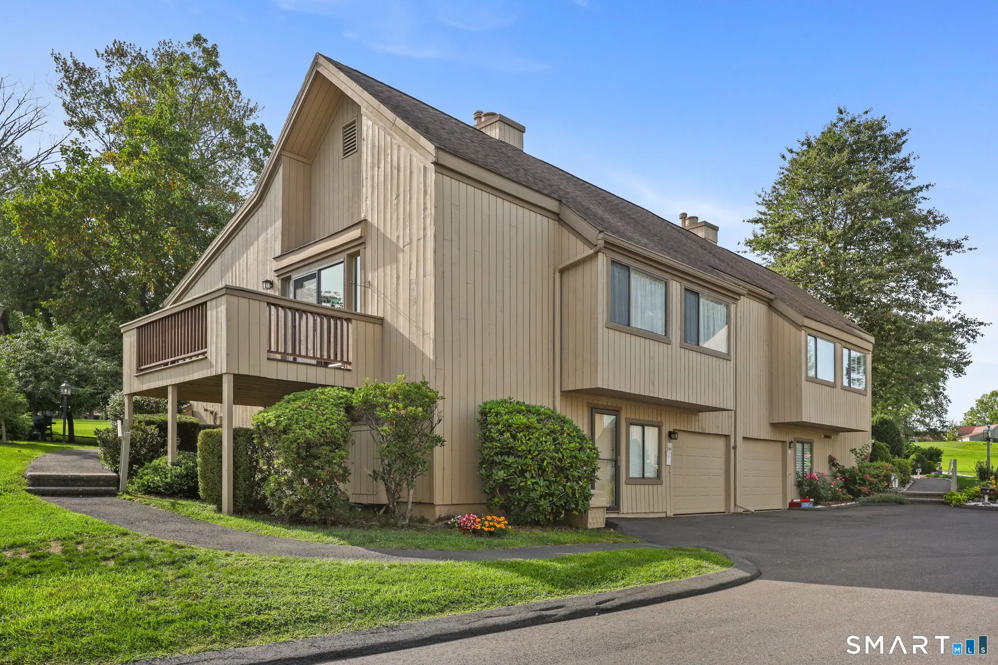615 Cherokee Lane A, Stratford