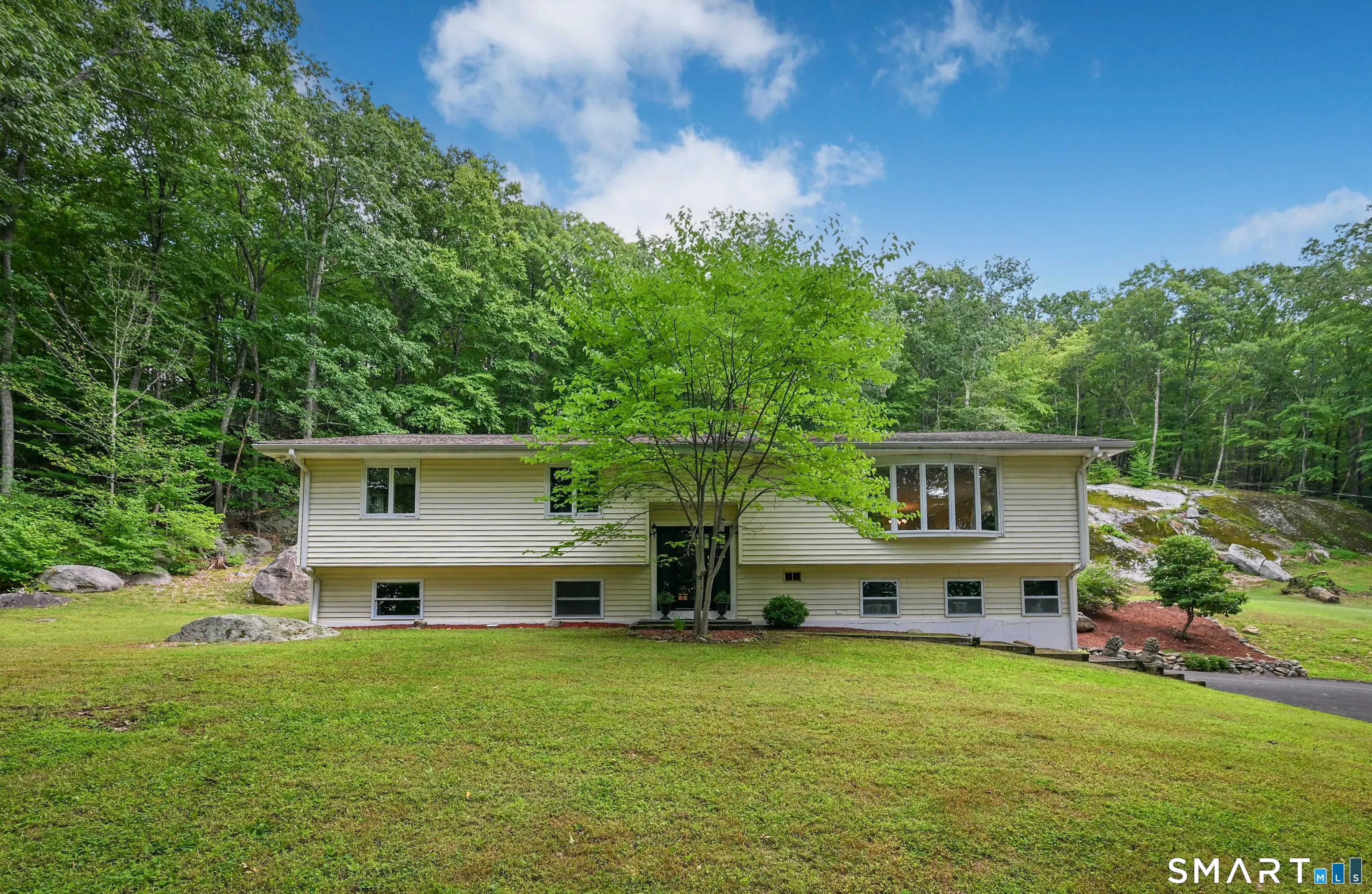 39 Bear Mountain Road, New Fairfield