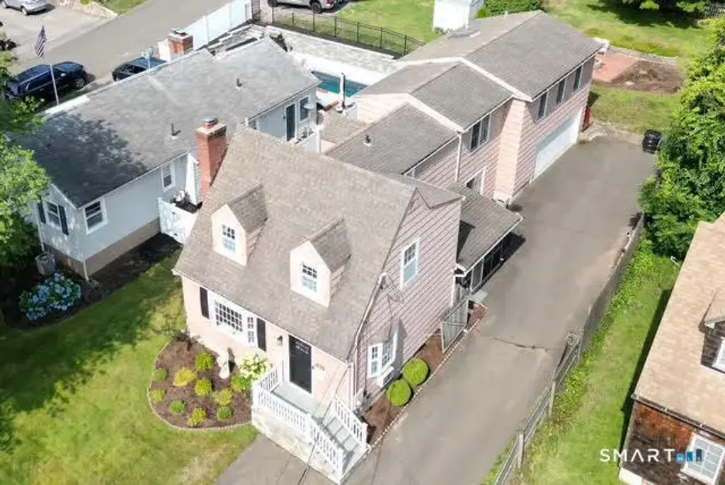 428 Welchs Point Road, Milford