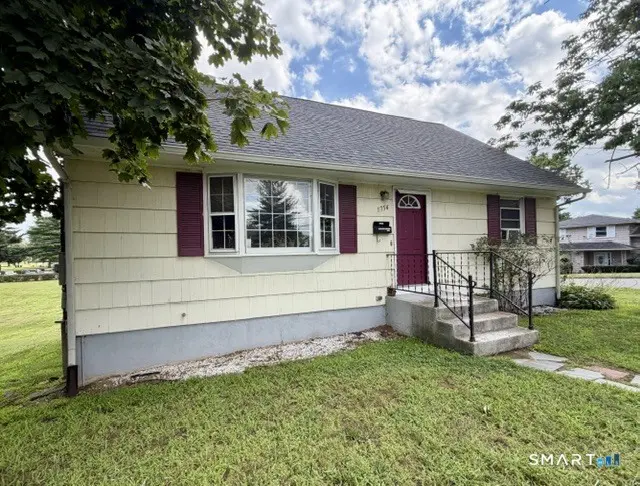 1754 Main Street, East Hartford