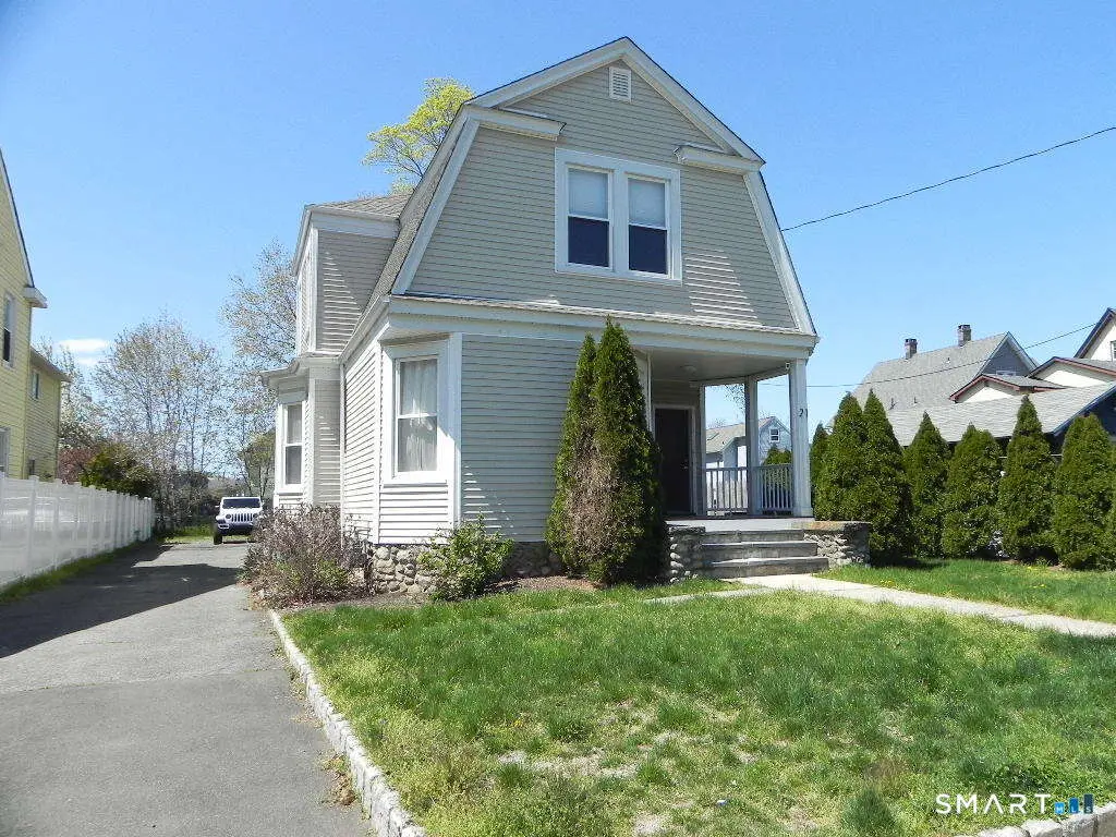 21 Edlie Avenue 1, Norwalk