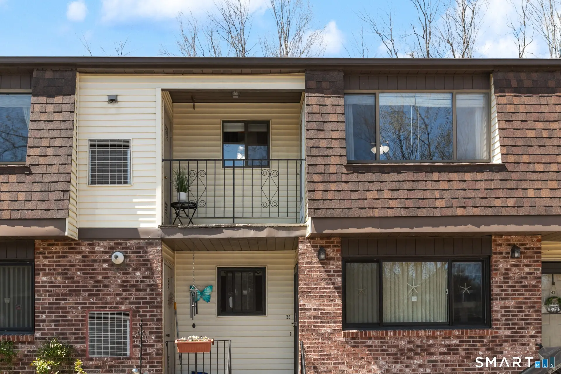 140 Thompson Street 3f, East Haven