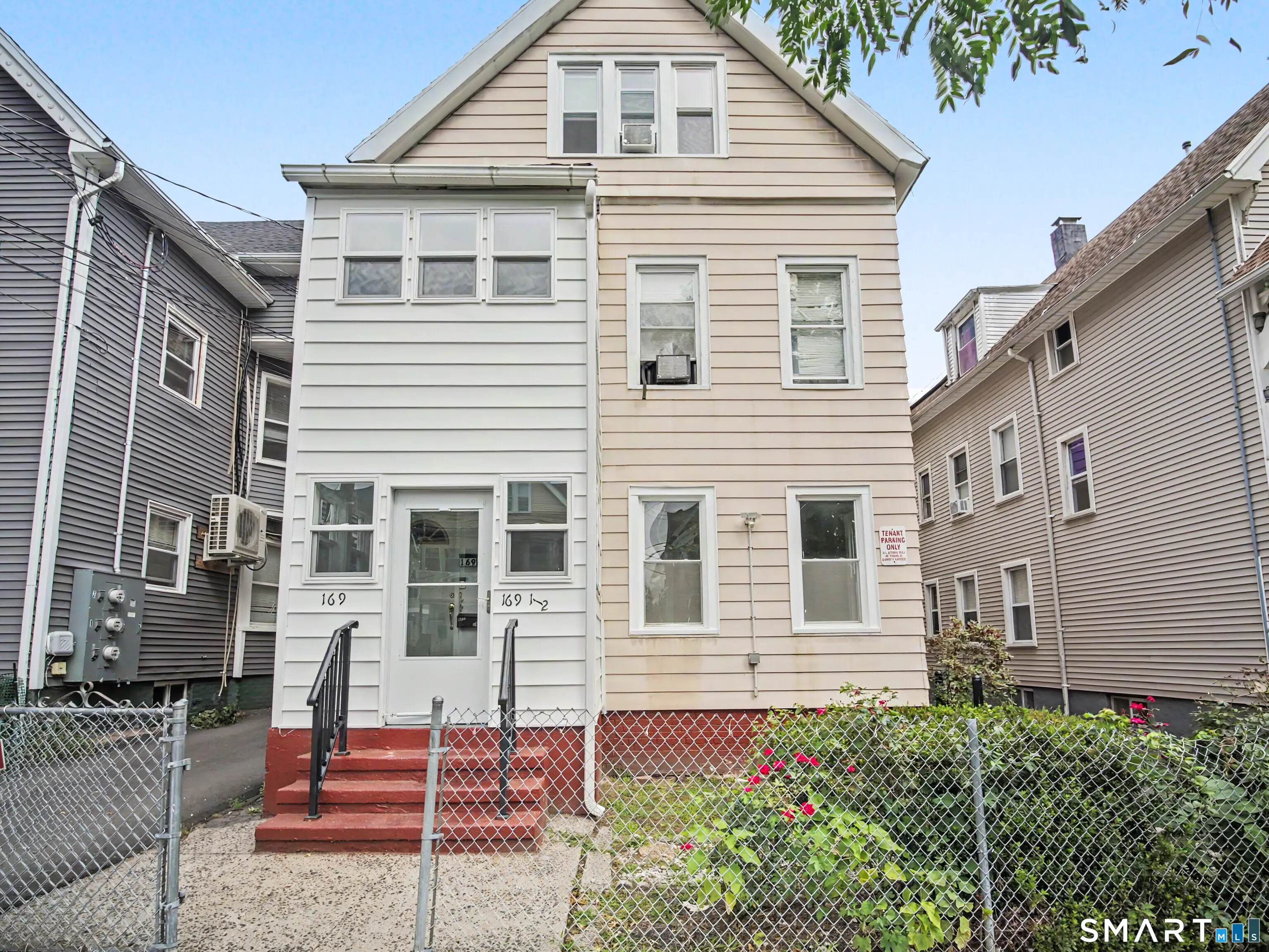 169 Chatham Street, New Haven