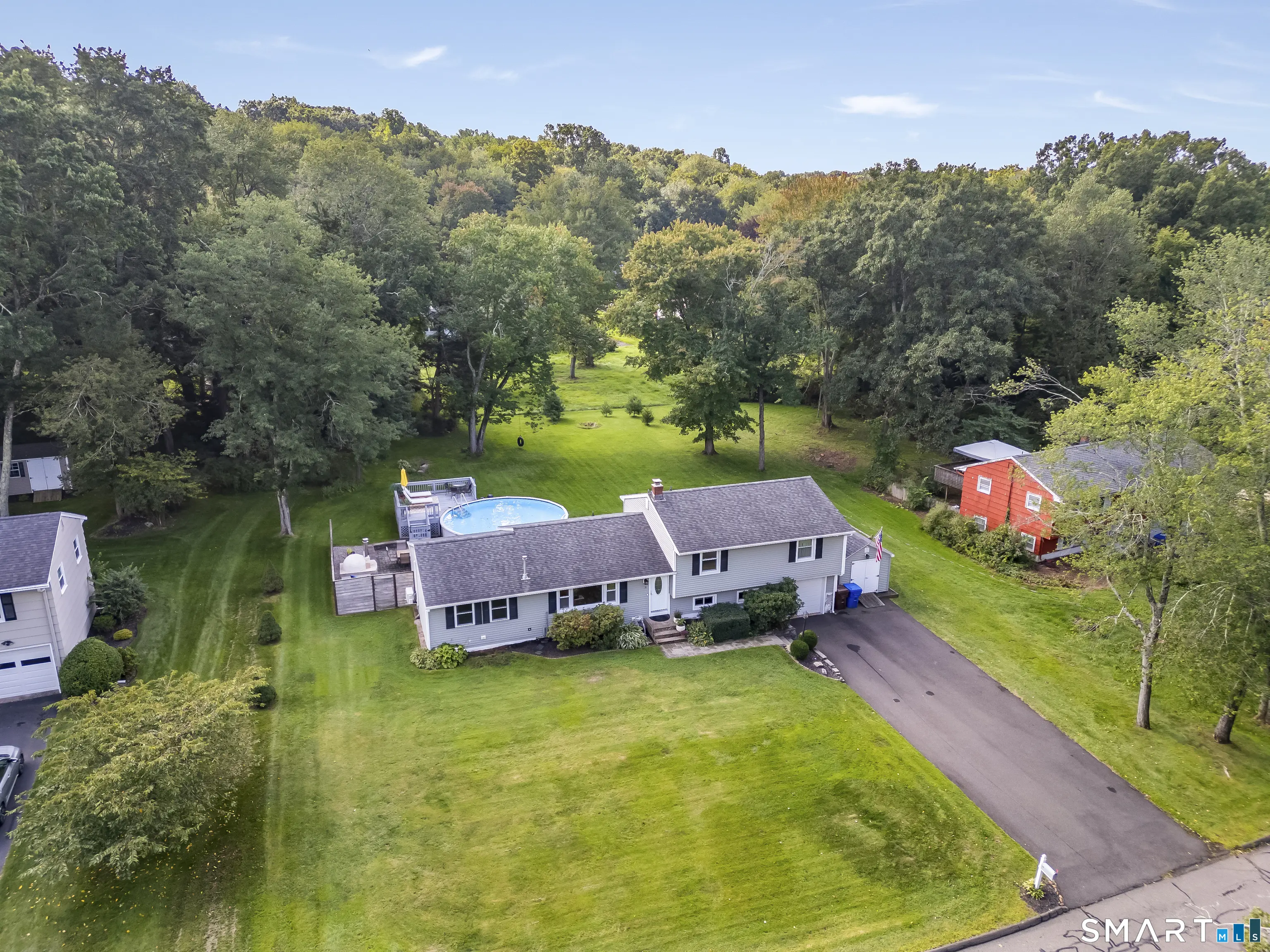 18 Carlen Drive, North Branford