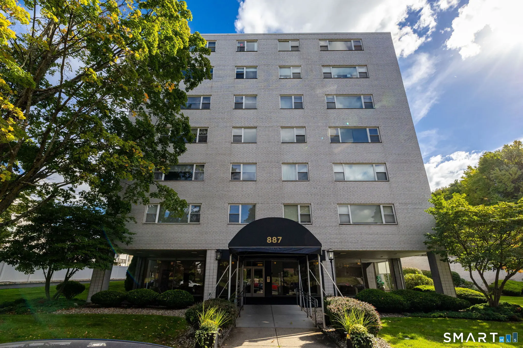887 Farmington Avenue 6f, West Hartford