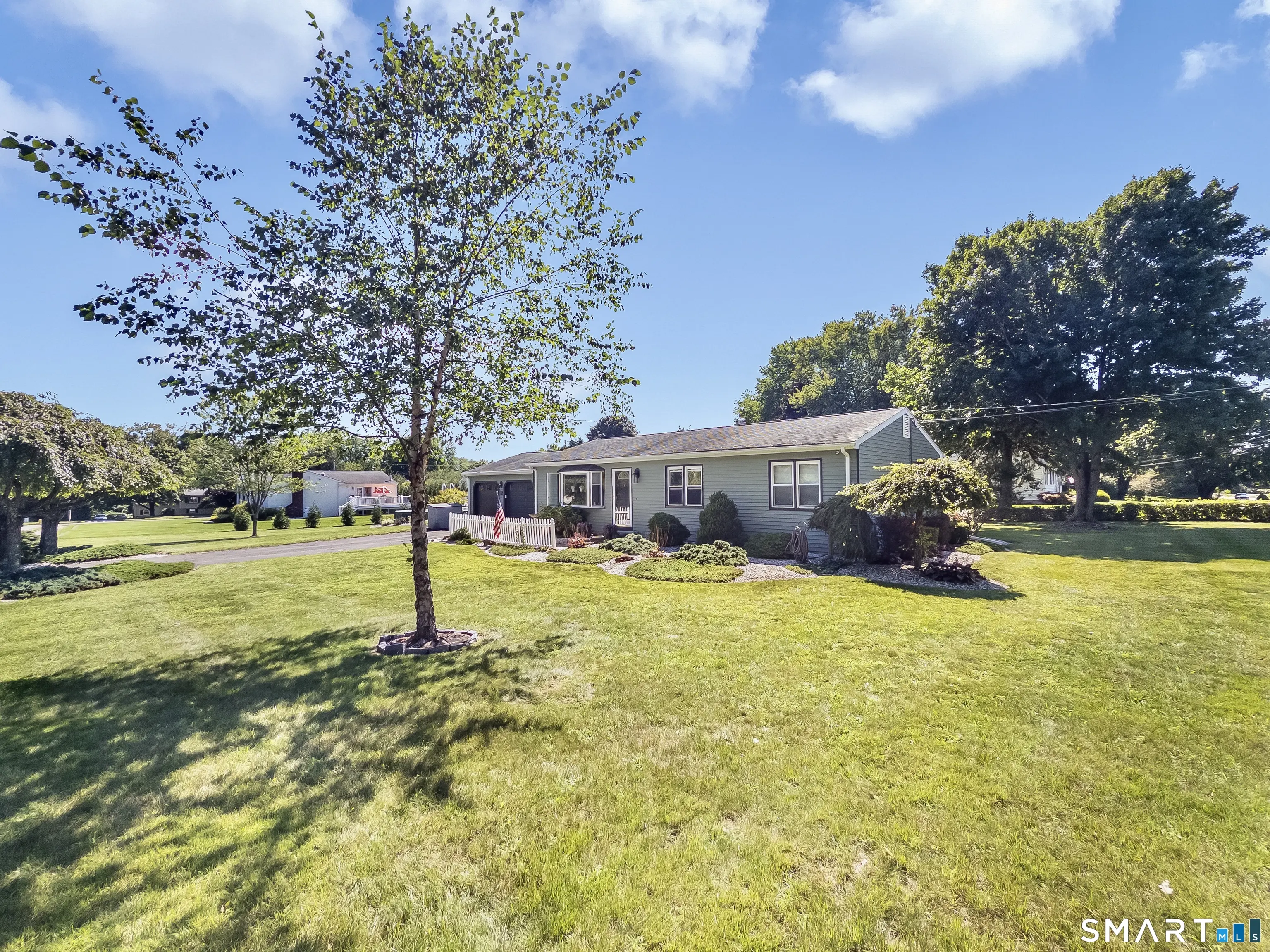1 Northgate Lane, North Haven