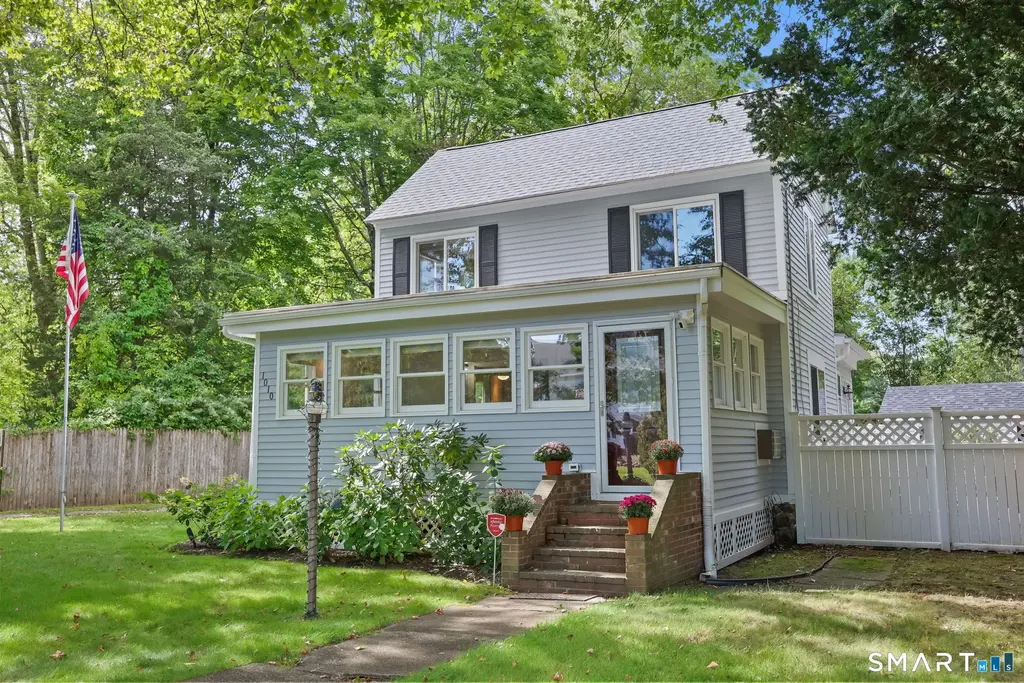 1010 Boston Post Road, Westbrook