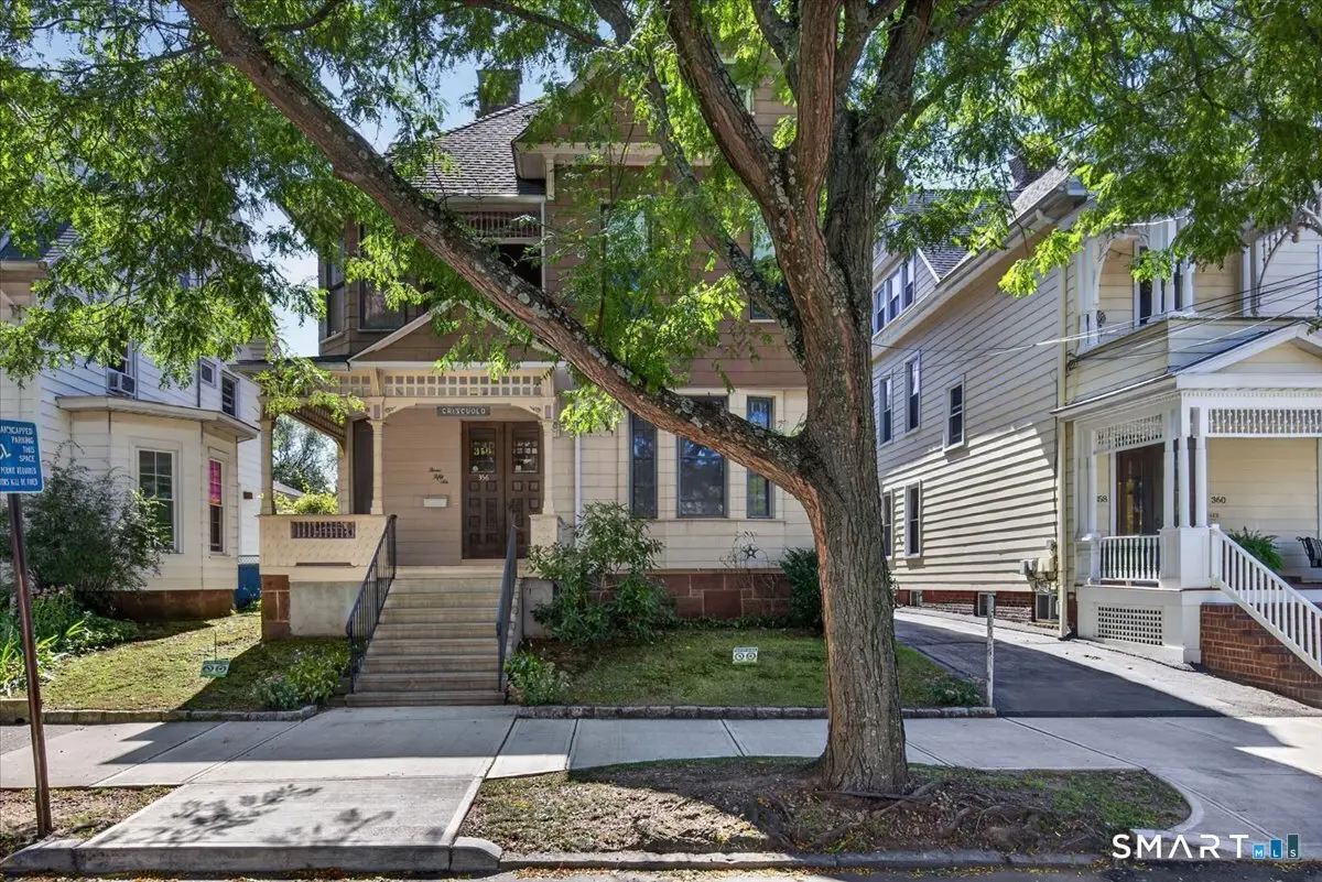 356 Humphrey Street, New Haven