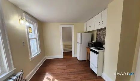 49-1/2 Silver Street 2, Middletown