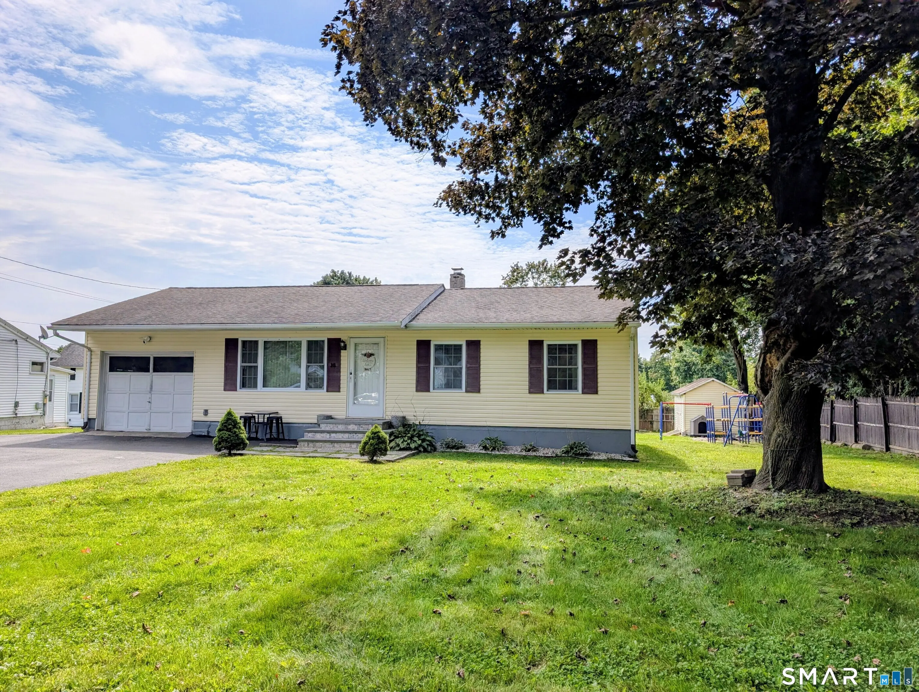 13 Ventura Avenue, Danbury