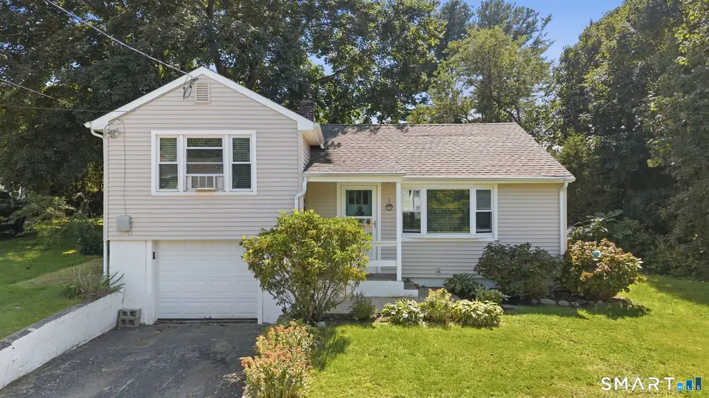 17 Seventh Avenue, Waterford