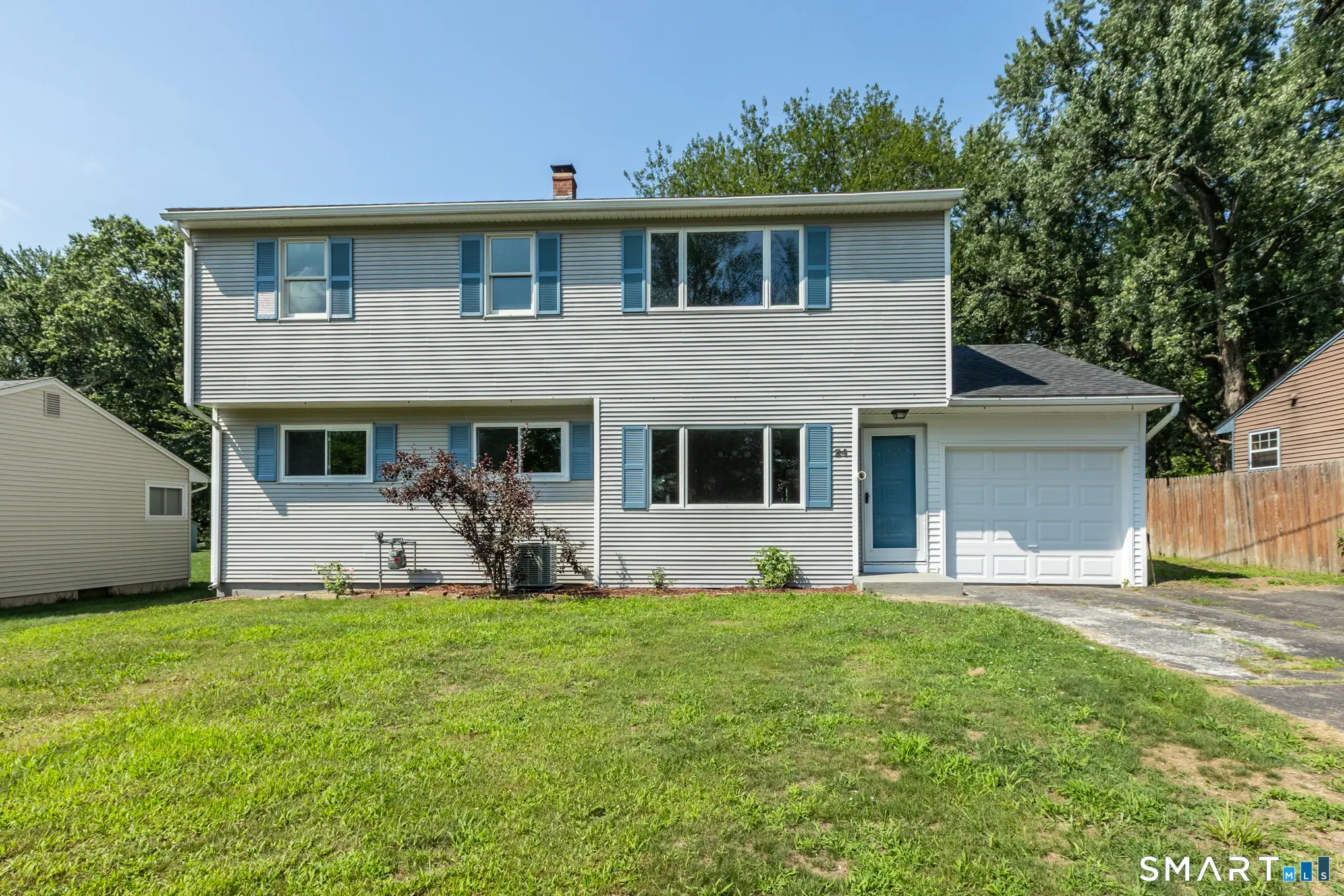 24 Yale Drive, Enfield