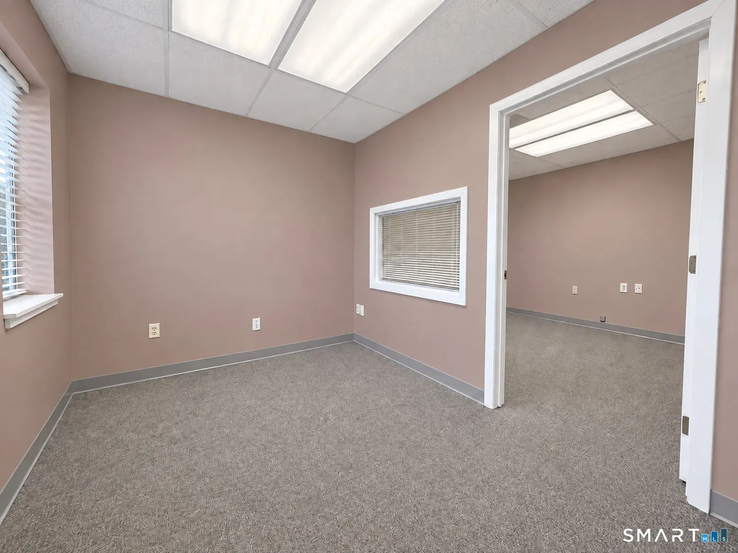 1001 Farmington Avenue 103, Bristol