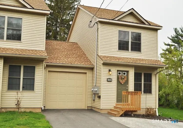 19 Bellevue Avenue B, Vernon