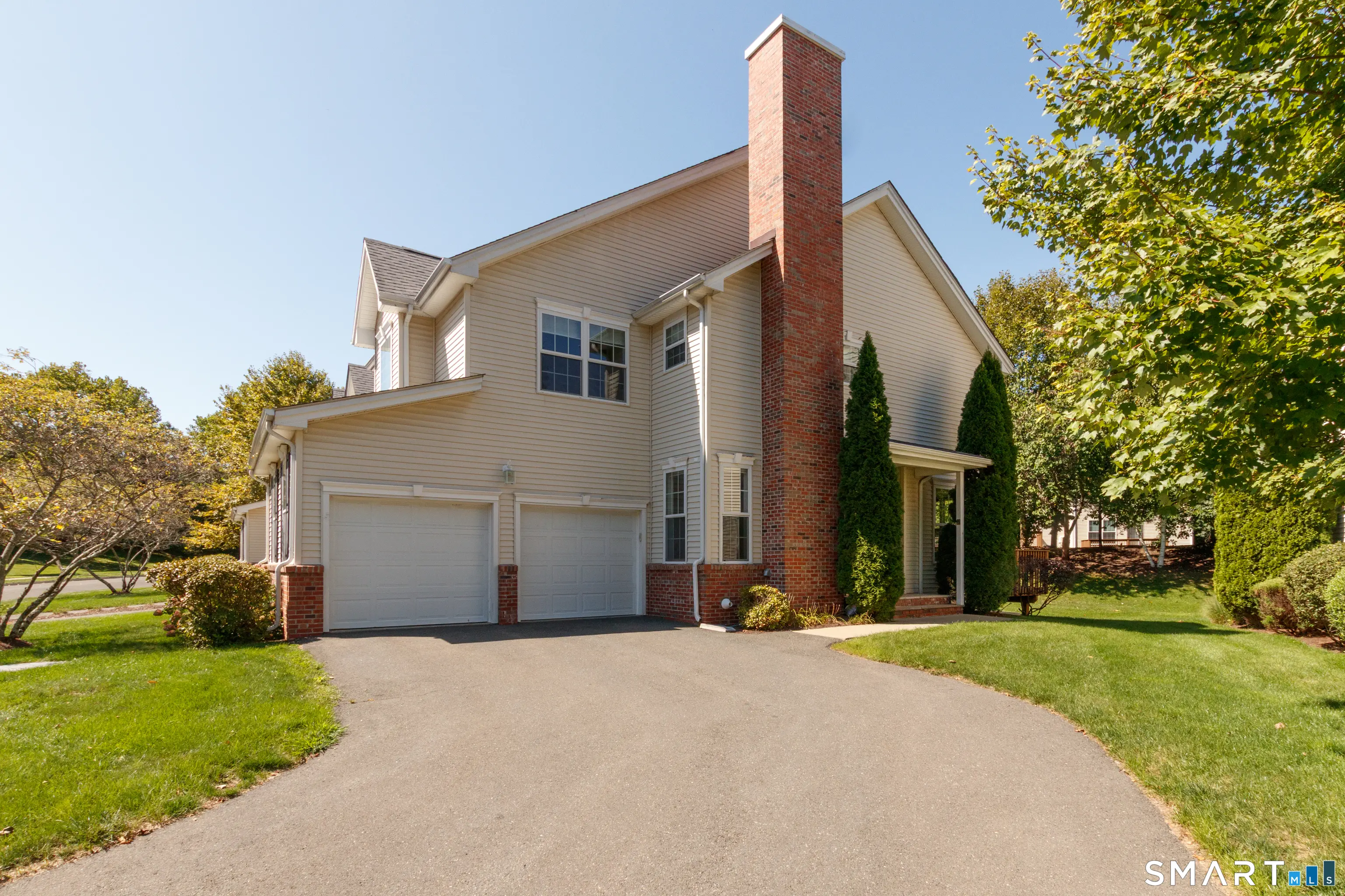 14 Last Leaf Circle 14, Windsor