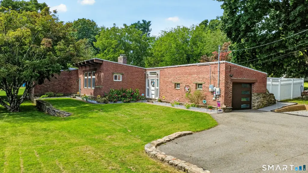 3 Marshall Lane, Ansonia