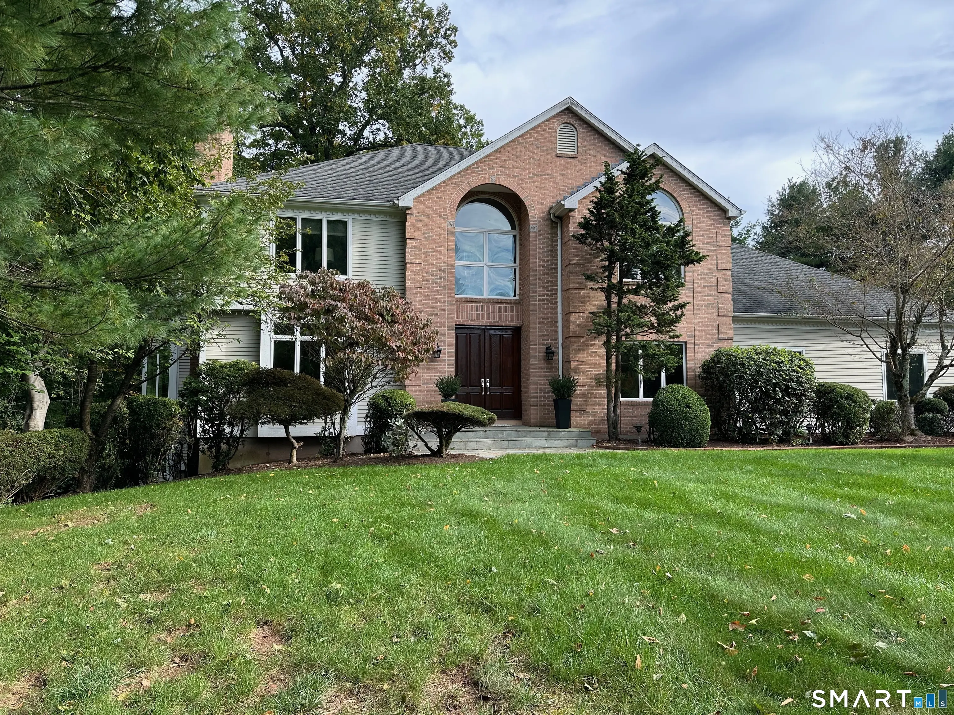 1 Mountaincrest Drive, Cheshire