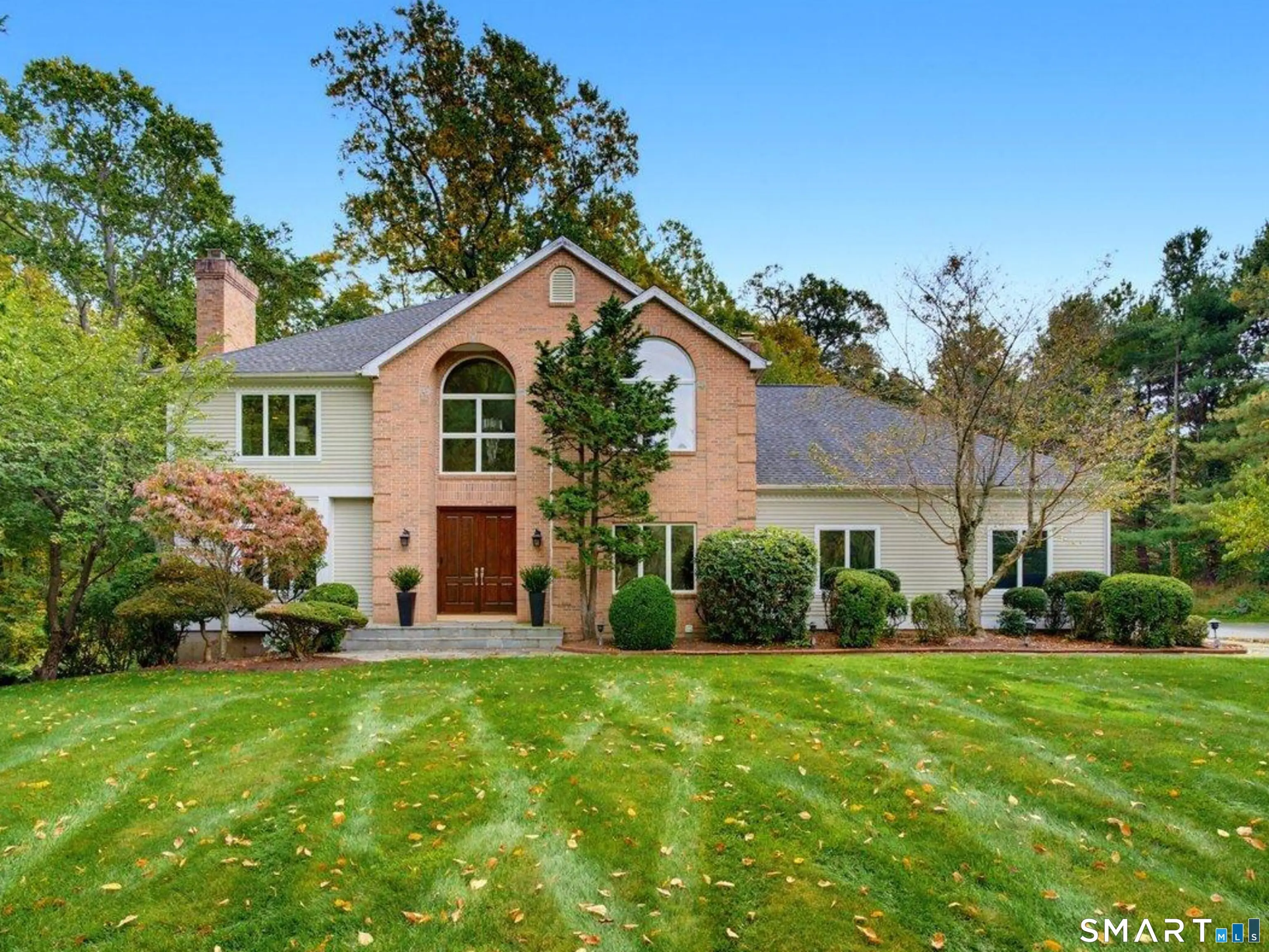 1 Mountaincrest Drive, Cheshire