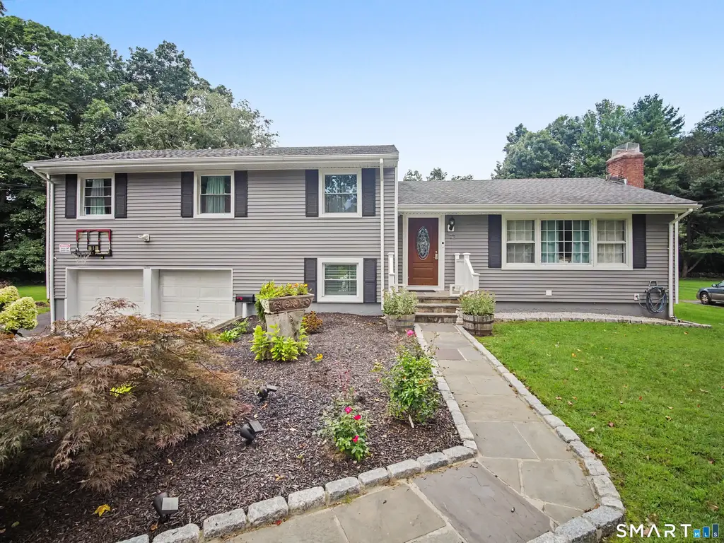 73 Weeping Willow Lane, Fairfield